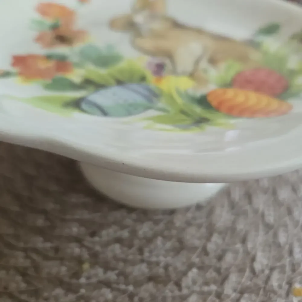 Effetti d'Arte Rabbit Pedestal Cake Stand Made In Italy